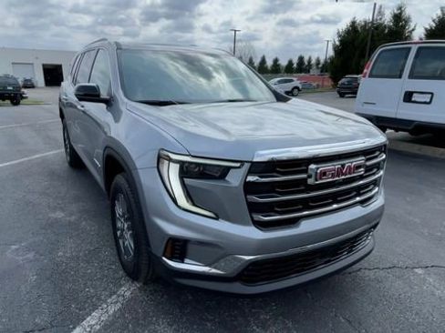New 2026 GMC Acadia Elevation w/ LPO, Floor Liner Package FWD image 4