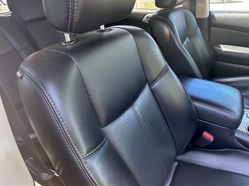 Used 2017 Nissan Pathfinder SL w/ SL Premium Package AWD/4WD image 20