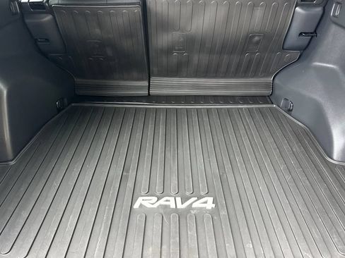 Certified 2024 Toyota RAV4 LE AWD/4WD image 14