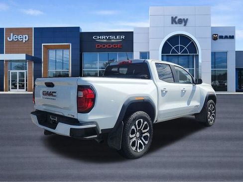 Used 2024 GMC Canyon AT4 w/ AT4 Premium Package AWD/4WD image 3