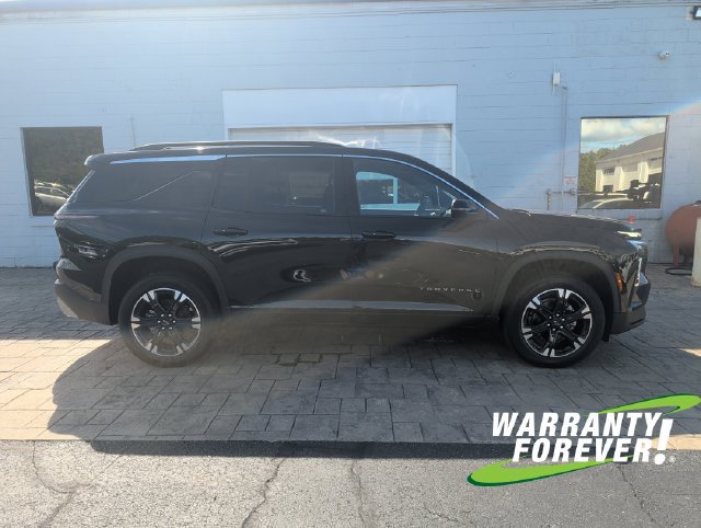 New 2027 Chevrolet Traverse LT w/ Sun and Wheel Package AWD/4WD image 8