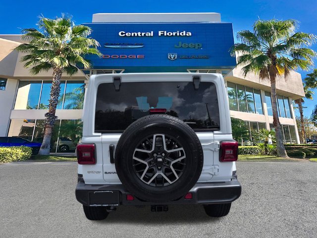 New 2027 Jeep Wrangler Unlimited Sahara AWD/4WD image 5