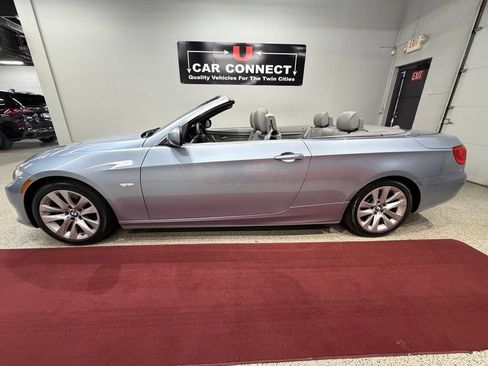 Used 2011 BMW 328i Convertible RWD image 16