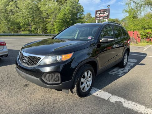 Used 2011 Kia Sorento LX image 8