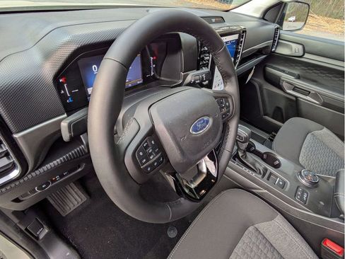 New 2025 Ford Ranger XLT image 14