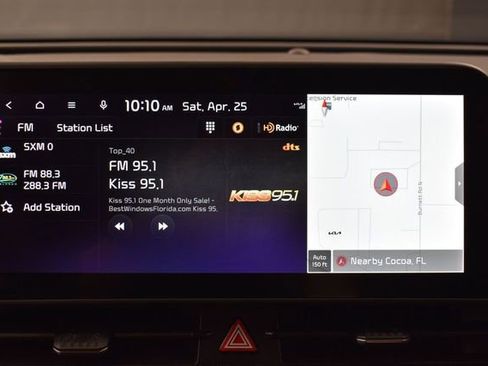 Used 2025 Kia Sportage EX FWD image 18