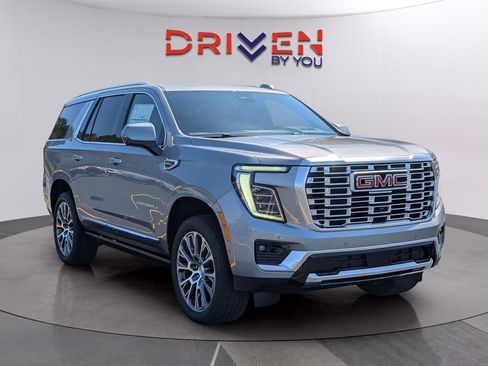 New 2026 GMC Yukon Denali w/ Denali Reserve Package image 7