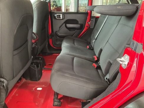 Used 2021 Jeep Wrangler Unlimited Sport image 19