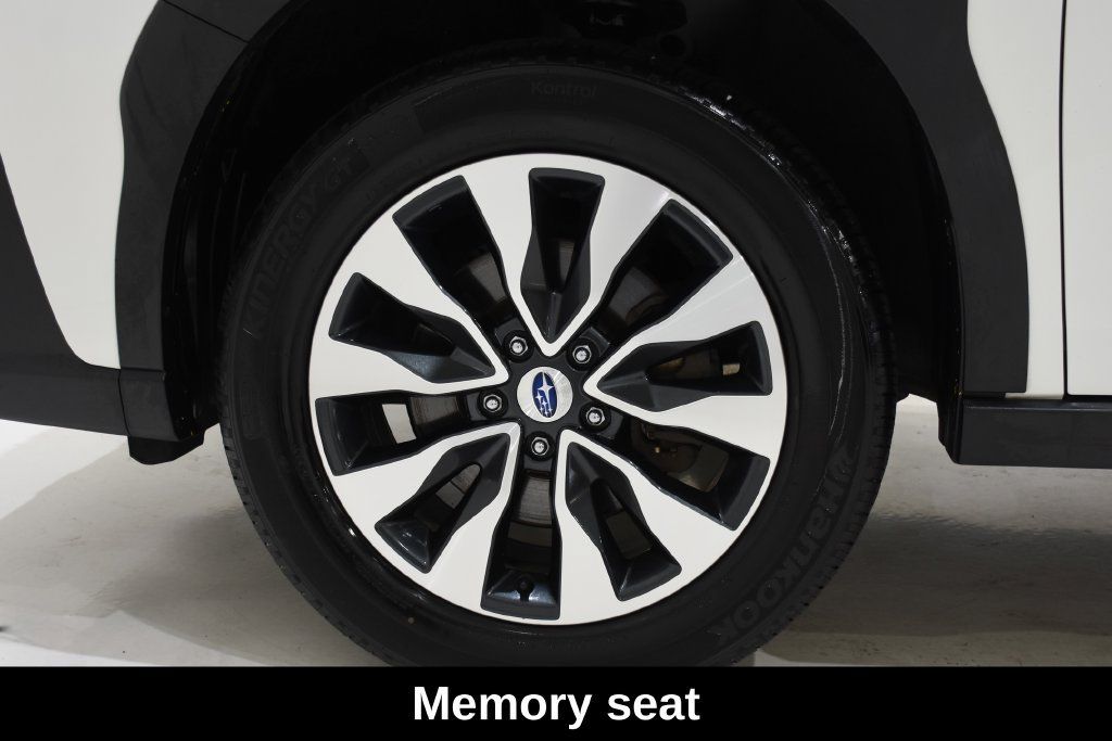 Used 2024 Subaru Outback Limited AWD/4WD image 7