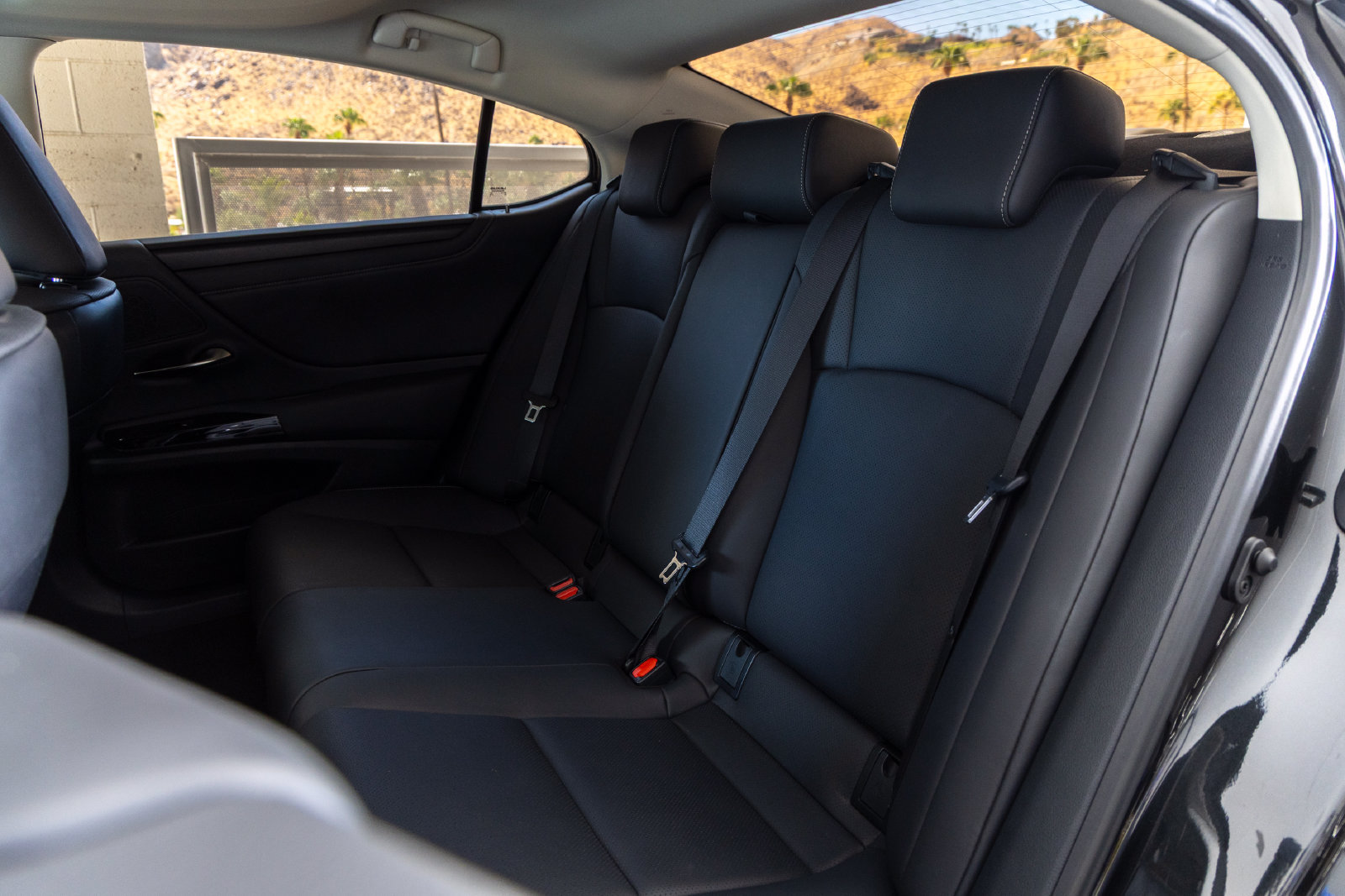 Used 2024 Lexus ES 350 w/ Premium Package FWD image 22