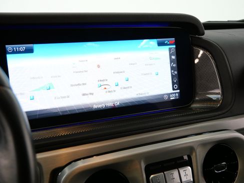 Used 2021 Mercedes-Benz G 550 image 17