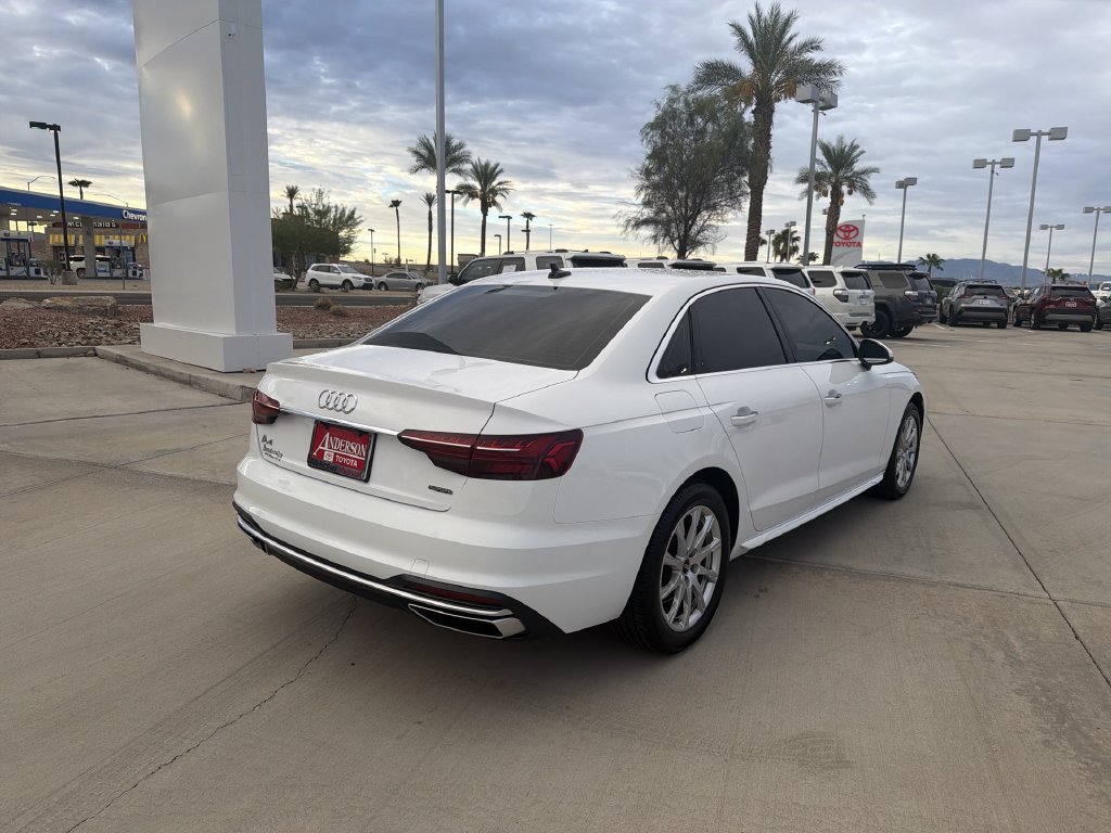 Used 2022 Audi A4 2.0T Premium AWD/4WD image 5