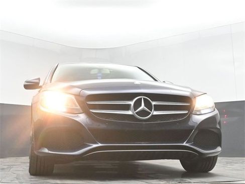 Used 2017 Mercedes-Benz C 300 Sedan image 28
