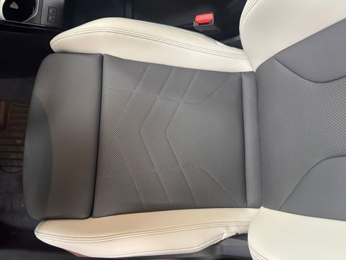 New 2026 BMW X1 xDrive28i w/ Technology Package image 19