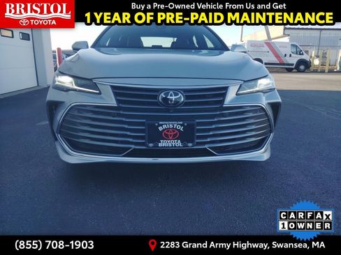 Used 2021 Toyota Avalon Limited image 37