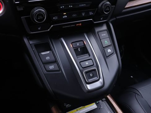 Used 2022 Honda CR-V Touring image 6