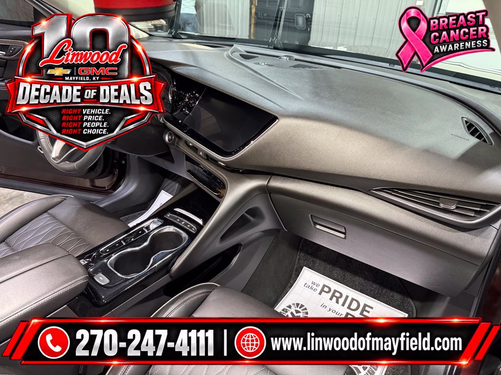 Used 2023 Buick Envision Avenir FWD image 31