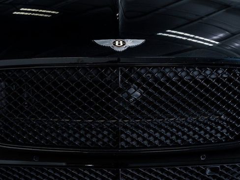 Used 2020 Bentley Continental GT image 16