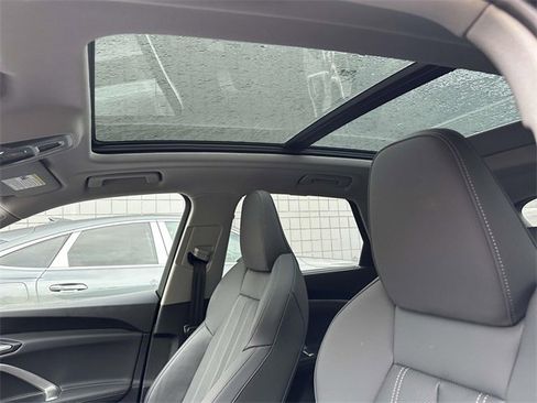 Certified 2025 Audi Q5 2.0T Premium Plus w/ Premium Plus image 23