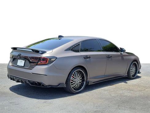 Used 2022 Honda Accord Sport image 3