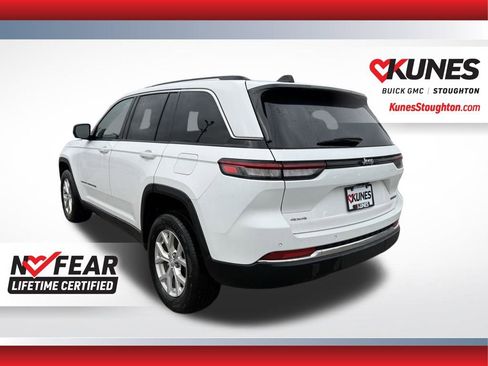 Used 2023 Jeep Grand Cherokee Limited AWD/4WD image 9
