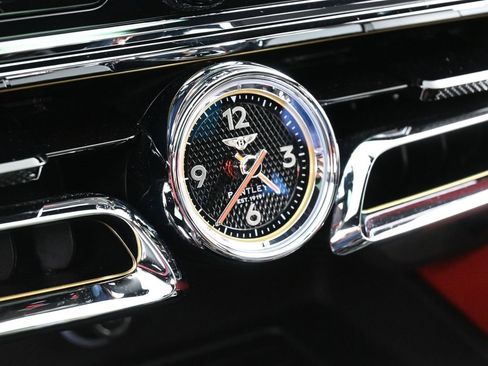 Certified 2024 Bentley Flying Spur W12 image 23