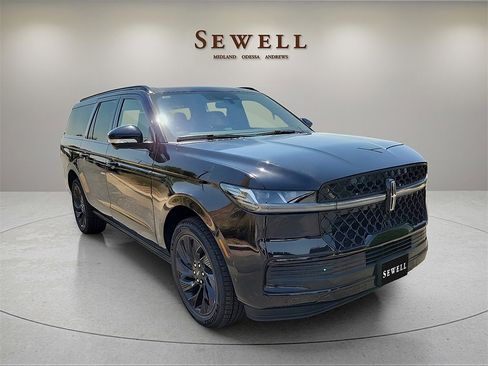 New 2025 Lincoln Navigator L Reserve w/ Jet Appearance Package image 7