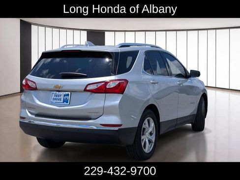 Used 2020 Chevrolet Equinox Premier FWD image 6