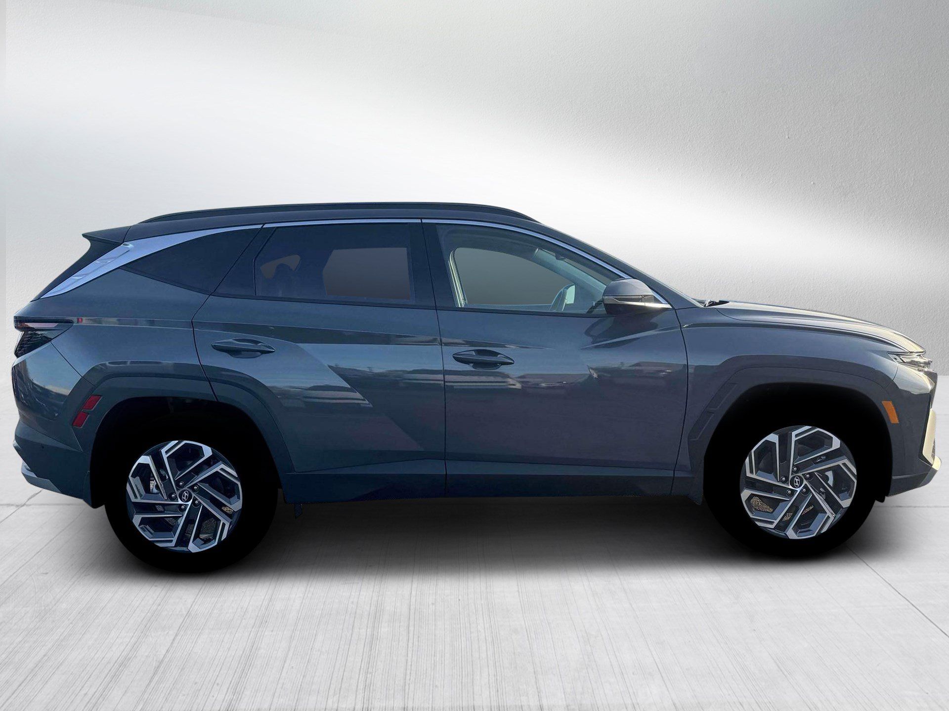 New 2026 Hyundai Tucson Limited AWD/4WD image 9