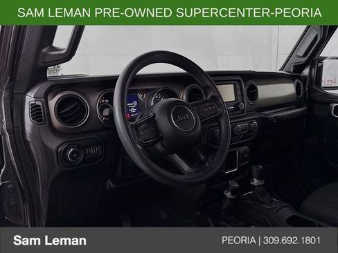 Used 2020 Jeep Wrangler Sport AWD/4WD image 9