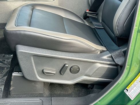 New 2025 Ford Bronco Outer Banks image 14