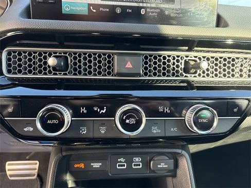 Used 2023 Honda Civic Sport Touring image 17