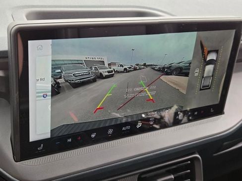 New 2026 Ford Maverick Lariat w/ Black Appearance Package image 18