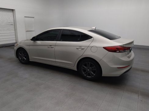 Used 2018 Hyundai Elantra Value Edition FWD image 3