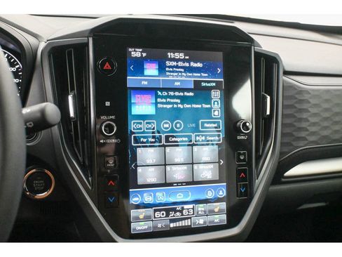 Used 2025 Subaru Forester Premium image 29