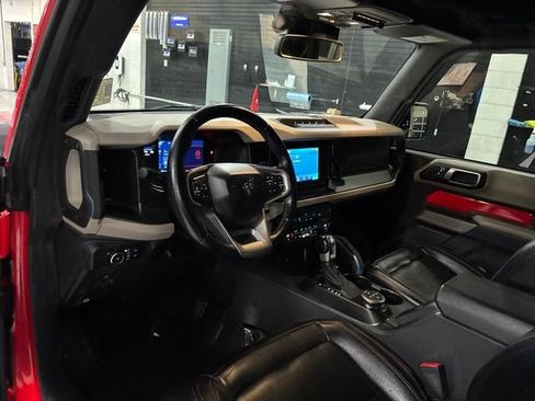 Used 2021 Ford Bronco Wildtrak AWD/4WD image 10
