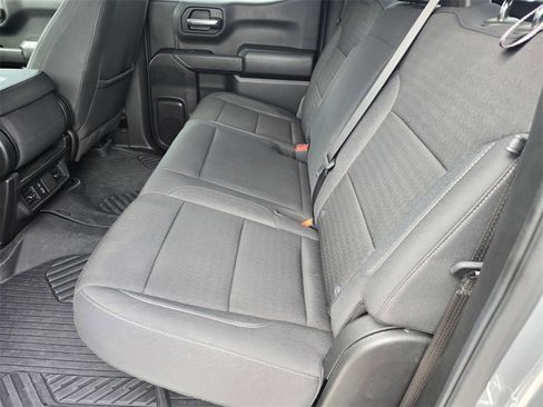 Used 2024 Chevrolet Silverado 1500 Custom image 11