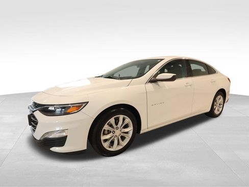Used 2025 Chevrolet Malibu LT FWD image 8