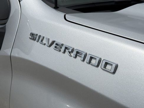 Used 2022 Chevrolet Silverado 1500 RST RWD image 14
