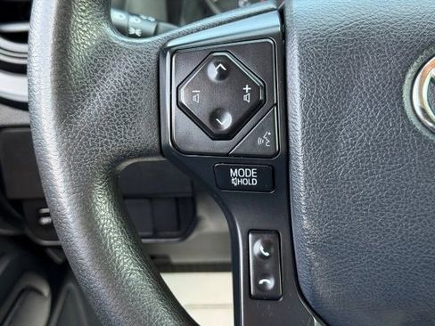 Used 2020 Toyota Tacoma SR w/ SR Convenience Package RWD image 32