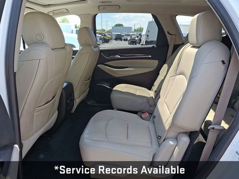 Used 2019 Buick Enclave Essence AWD/4WD image 13