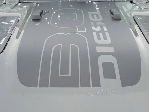 Used 2023 Jeep Wrangler Unlimited Rubicon image 41