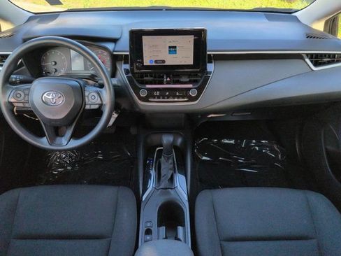Used 2024 Toyota Corolla LE FWD image 13
