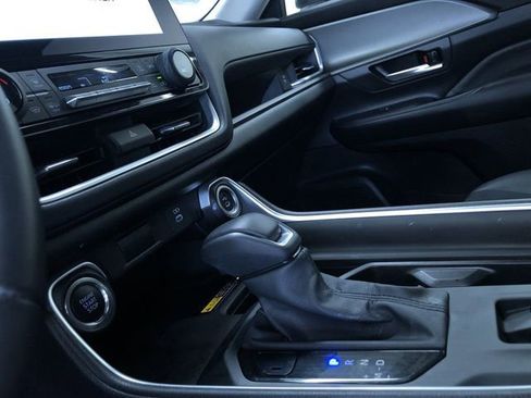 Certified 2025 Toyota Grand Highlander AWD image 29