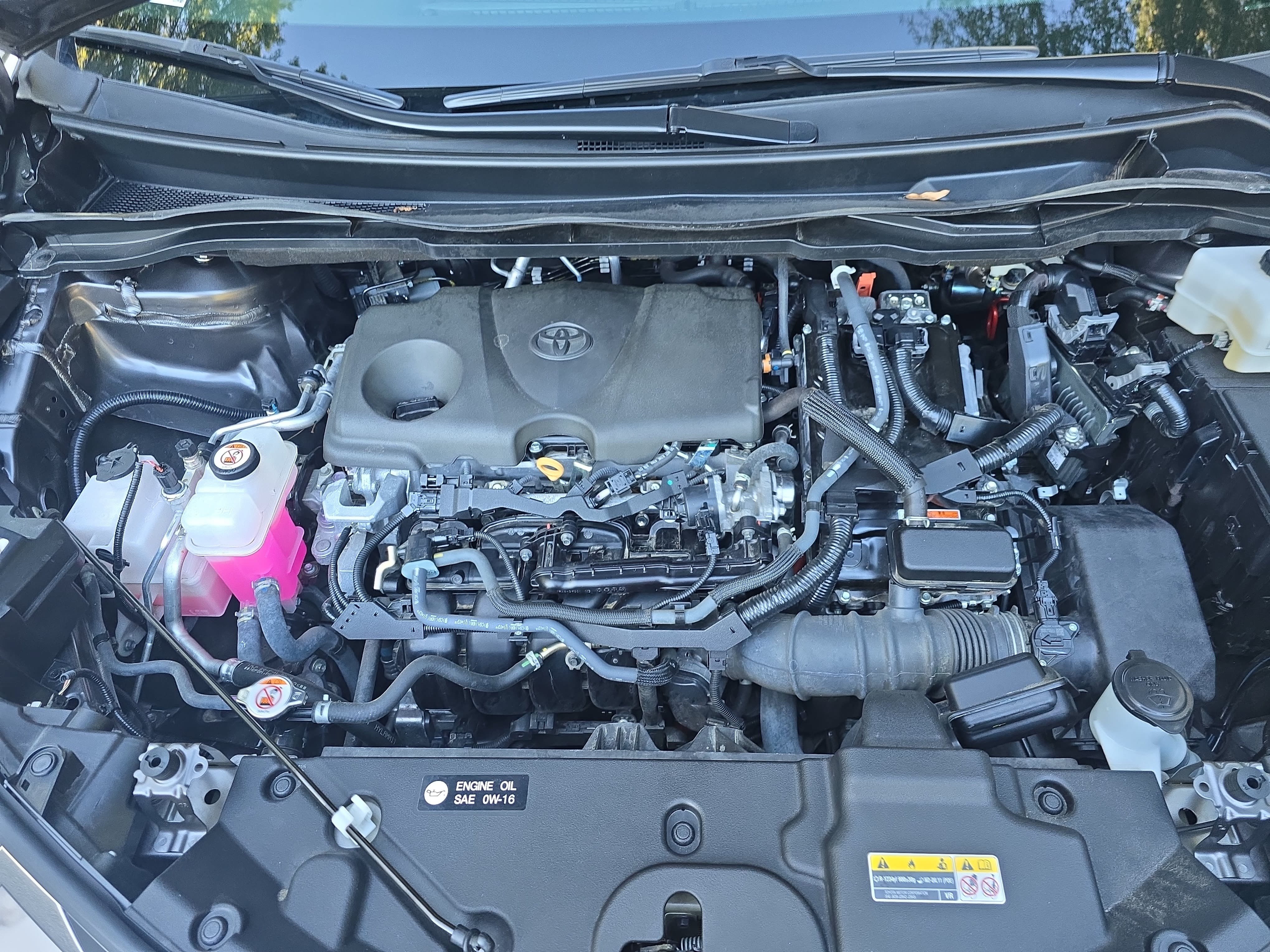 Used 2024 Toyota Sienna XLE FWD image 27