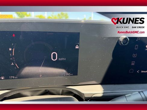 Used 2026 Buick Envista Sport Touring w/ Convenience I Package FWD image 17
