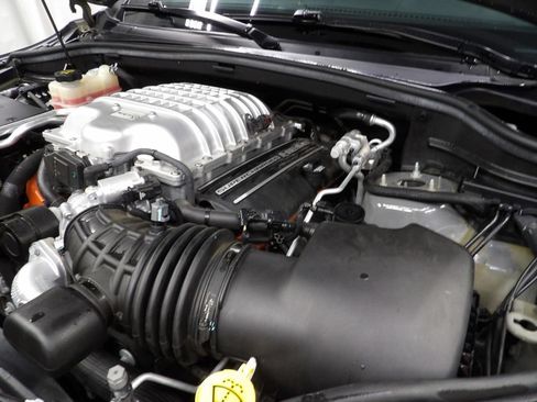 Used 2021 Dodge Durango SRT Hellcat w/ SRT Interior Appearance Group AWD/4WD image 29