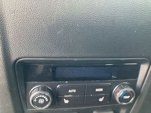 Certified 2024 Buick Enclave Premium image 36