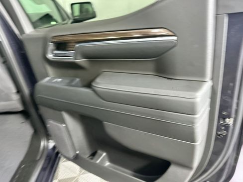 Used 2024 Chevrolet Silverado 1500 LT AWD/4WD image 28