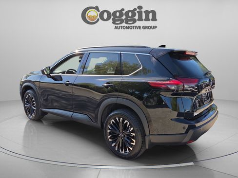 New 2026 Nissan Rogue SV FWD image 3